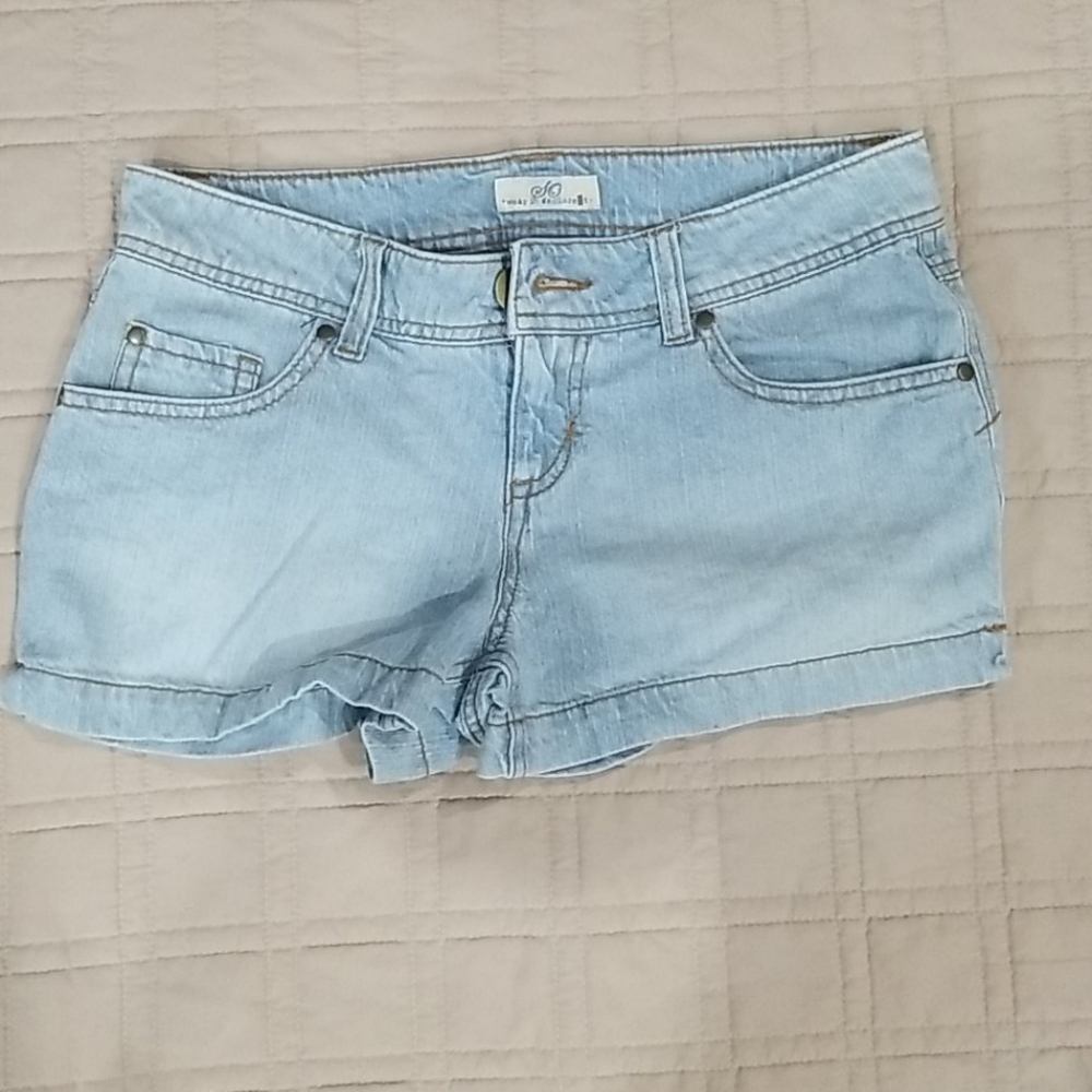 Jean shorts light blue